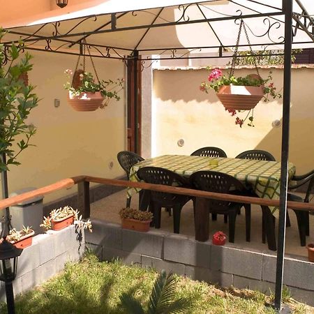 Bed and Breakfast I Colori Del Sole Ф'юмефреддо-ді-Сіцілія Екстер'єр фото